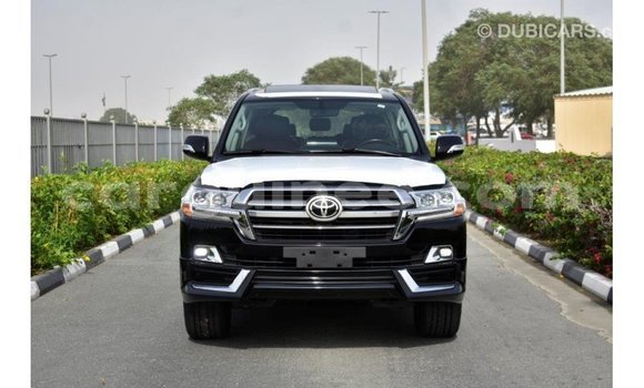Buy Import Toyota Land Cruiser Black Car in Import - Dubai in Conakry Buy Import Toyota Land Cruiser Black Car in Import - Dubai in Conakry