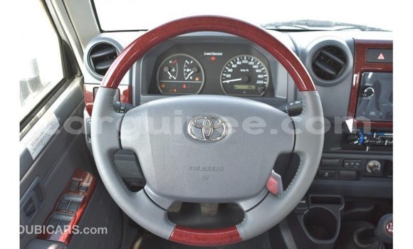 Buy Import Toyota Land Cruiser Other Car in Import - Dubai in Conakry Buy Import Toyota Land Cruiser Other Car in Import - Dubai in Conakry