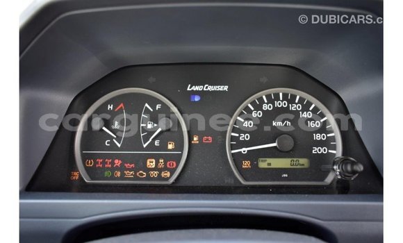 Buy Import Toyota Land Cruiser Other Car in Import - Dubai in Conakry Buy Import Toyota Land Cruiser Other Car in Import - Dubai in Conakry