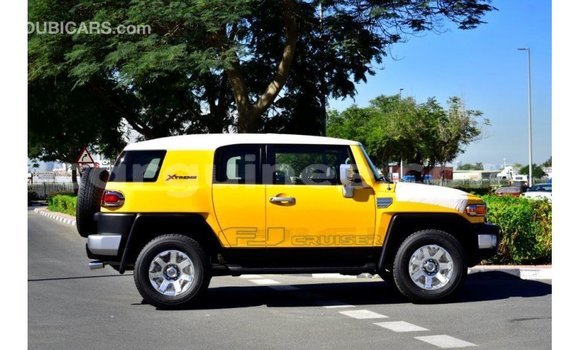 Buy Import Toyota FJ Cruiser Other Car in Import - Dubai in Conakry Buy Import Toyota FJ Cruiser Other Car in Import - Dubai in Conakry