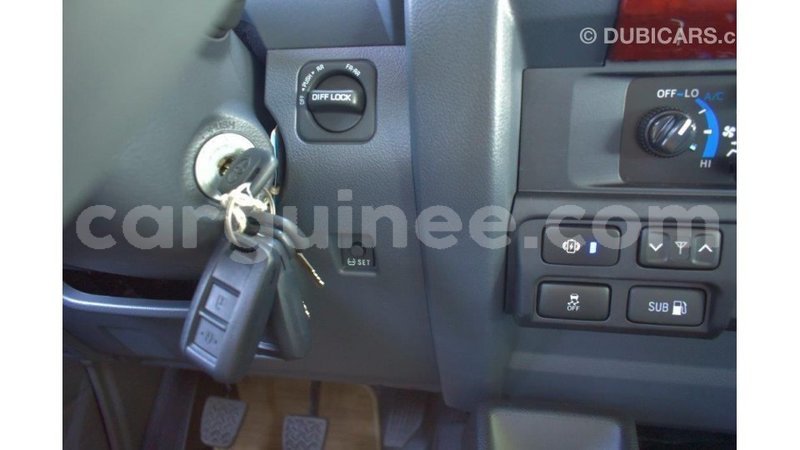 Big with watermark toyota land cruiser conakry import dubai 4102