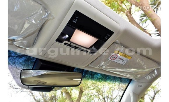 Buy Import Toyota Land Cruiser White Car in Import - Dubai in Conakry Buy Import Toyota Land Cruiser White Car in Import - Dubai in Conakry