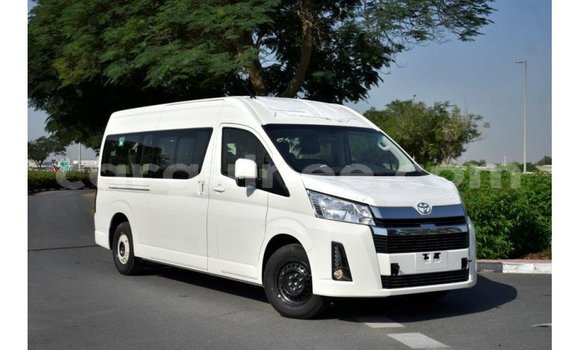 Buy Import Toyota Hiace White Car in Import - Dubai in Conakry Buy Import Toyota Hiace White Car in Import - Dubai in Conakry