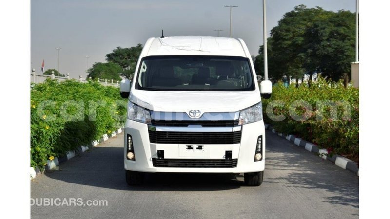 Big with watermark toyota hiace conakry import dubai 4106