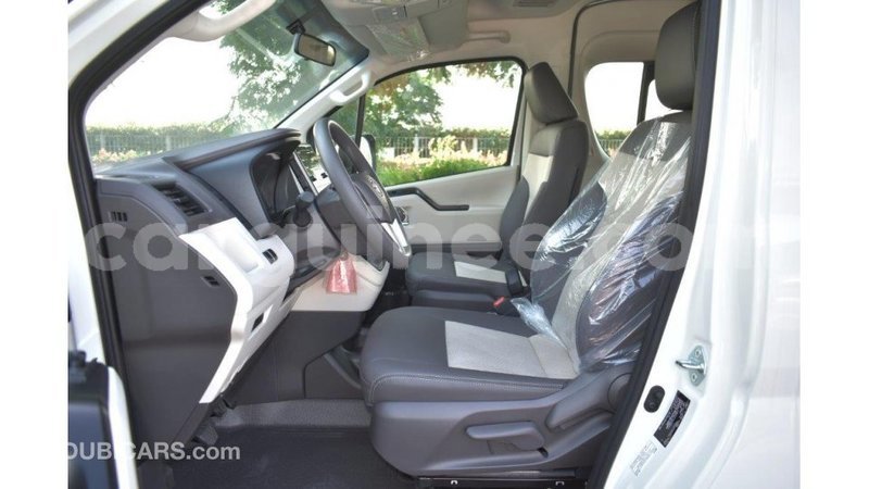 Big with watermark toyota hiace conakry import dubai 4106