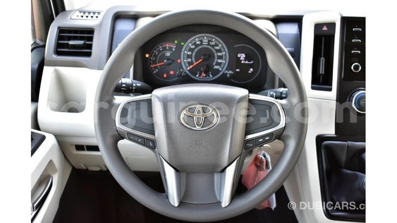 Big with watermark toyota hiace conakry import dubai 4106