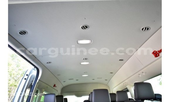 Buy Import Toyota Hiace White Car in Import - Dubai in Conakry Buy Import Toyota Hiace White Car in Import - Dubai in Conakry