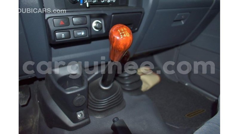 Big with watermark toyota land cruiser conakry import dubai 4107
