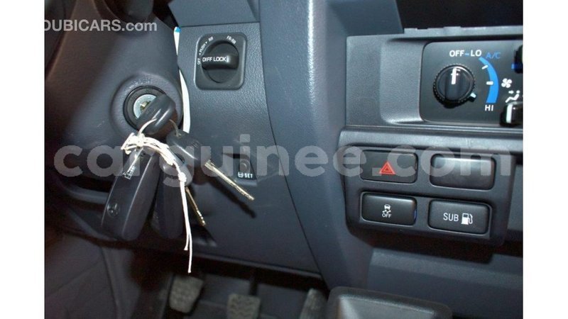Big with watermark toyota land cruiser conakry import dubai 4107