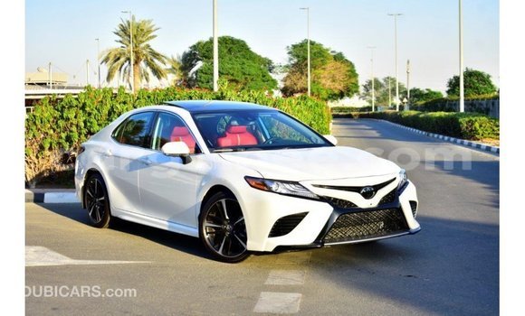 Buy Import Toyota Camry White Car in Import - Dubai in Conakry Buy Import Toyota Camry White Car in Import - Dubai in Conakry