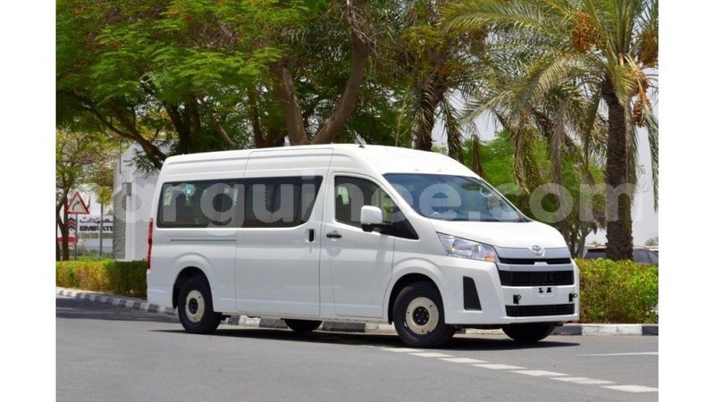 Big with watermark toyota hiace conakry import dubai 4111