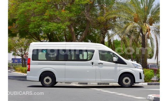 Buy Import Toyota Hiace White Car in Import - Dubai in Conakry Buy Import Toyota Hiace White Car in Import - Dubai in Conakry