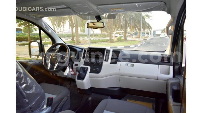 Big with watermark toyota hiace conakry import dubai 4111