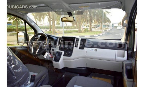 Buy Import Toyota Hiace White Car in Import - Dubai in Conakry Buy Import Toyota Hiace White Car in Import - Dubai in Conakry