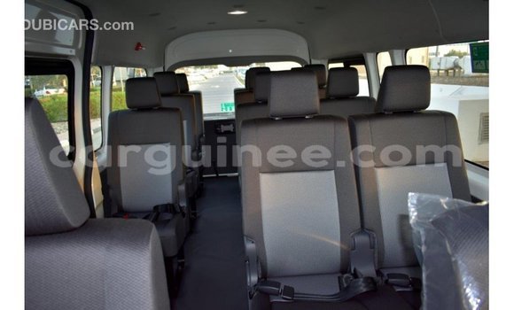 Buy Import Toyota Hiace White Car in Import - Dubai in Conakry Buy Import Toyota Hiace White Car in Import - Dubai in Conakry