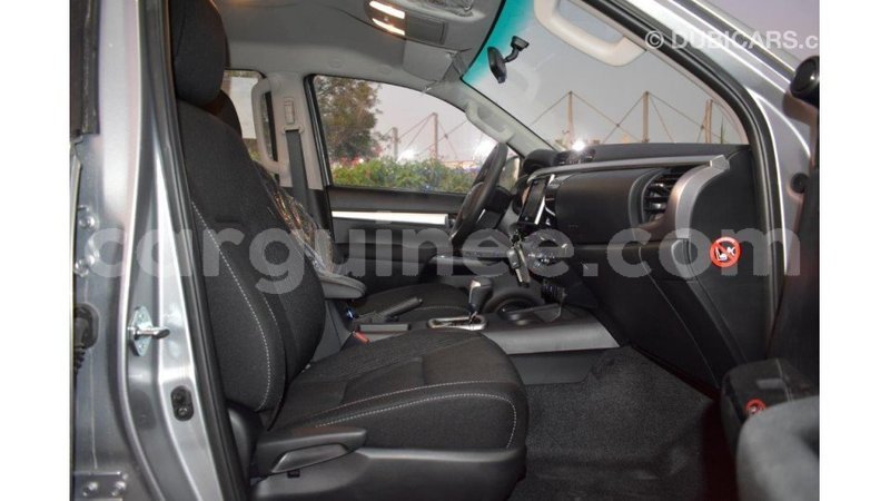Big with watermark toyota hilux conakry import dubai 4113