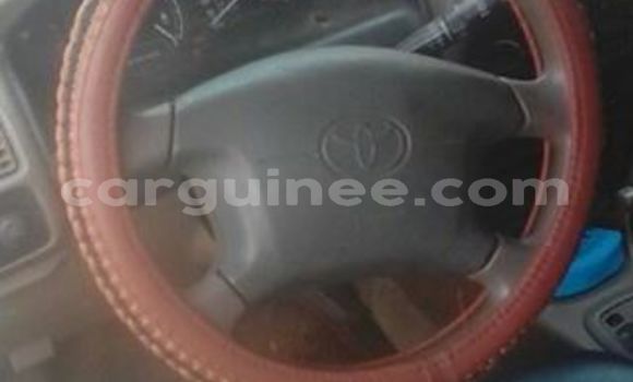 Acheter Occasion Voiture Toyota Corolla Gris à Kaloum au Conakry Acheter Occasion Voiture Toyota Corolla Gris à Kaloum au Conakry