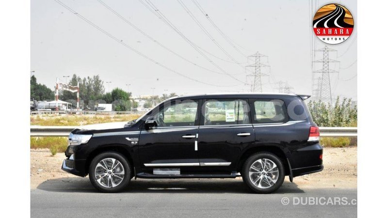 Big with watermark toyota land cruiser conakry import dubai 4118