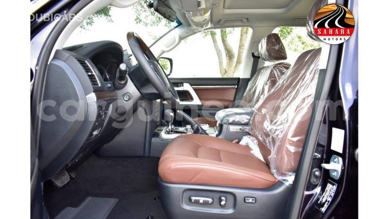 Big with watermark toyota land cruiser conakry import dubai 4118