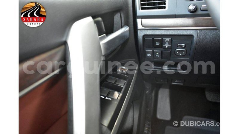 Big with watermark toyota land cruiser conakry import dubai 4118