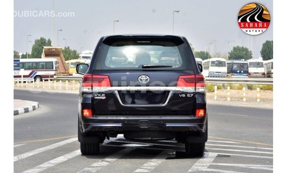 Buy Import Toyota Land Cruiser Black Car in Import - Dubai in Conakry Buy Import Toyota Land Cruiser Black Car in Import - Dubai in Conakry