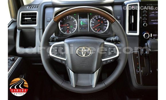 Buy Import Toyota Granvia White Car in Import - Dubai in Conakry Buy Import Toyota Granvia White Car in Import - Dubai in Conakry