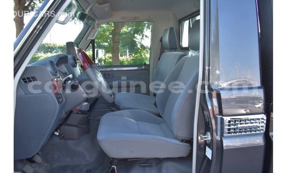Buy Import Toyota Land Cruiser Other Car in Import - Dubai in Conakry Buy Import Toyota Land Cruiser Other Car in Import - Dubai in Conakry