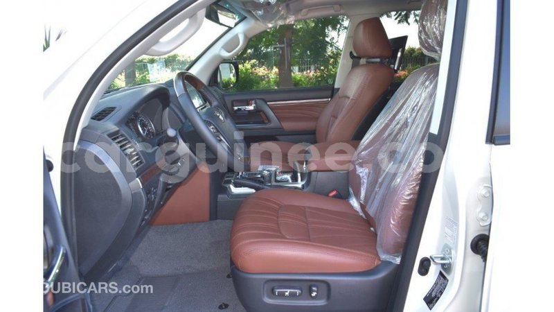Big with watermark toyota land cruiser conakry import dubai 4123