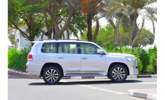 Buy Import Toyota Land Cruiser Other Car in Import - Dubai in Conakry Buy Import Toyota Land Cruiser Other Car in Import - Dubai in Conakry