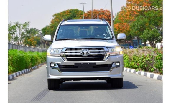 Buy Import Toyota Land Cruiser Other Car in Import - Dubai in Conakry Buy Import Toyota Land Cruiser Other Car in Import - Dubai in Conakry