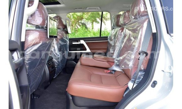 Buy Import Toyota Land Cruiser Other Car in Import - Dubai in Conakry Buy Import Toyota Land Cruiser Other Car in Import - Dubai in Conakry