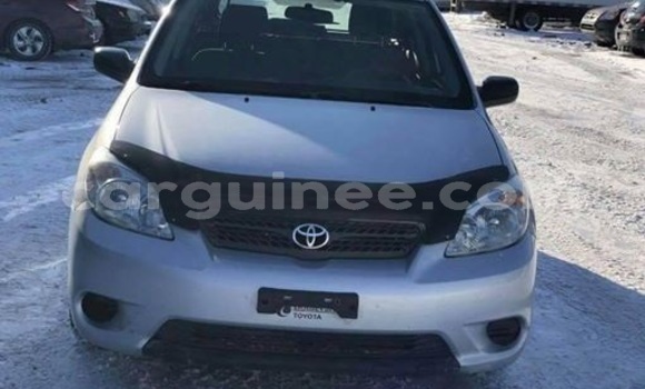Acheter Occasion Voiture Toyota Matrix Gris à Kaloum au Conakry Acheter Occasion Voiture Toyota Matrix Gris à Kaloum au Conakry