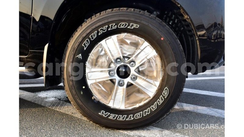 Big with watermark toyota land cruiser conakry import dubai 4127