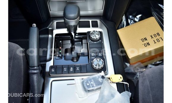 Buy Import Toyota Land Cruiser Black Car in Import - Dubai in Conakry Buy Import Toyota Land Cruiser Black Car in Import - Dubai in Conakry
