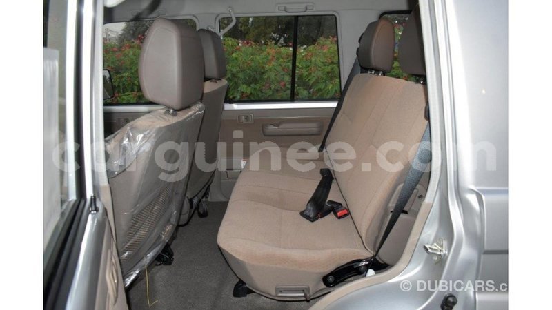 Big with watermark toyota land cruiser conakry import dubai 4128
