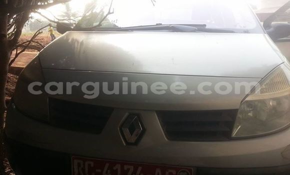 Acheter Occasion Voiture Renault Scenic Gris à Kaloum au Conakry Acheter Occasion Voiture Renault Scenic Gris à Kaloum au Conakry