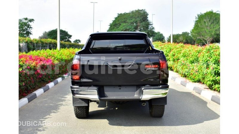 Big with watermark toyota hilux conakry import dubai 4129