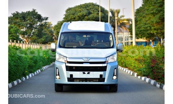 Buy Import Toyota Hiace Blue Car in Import - Dubai in Conakry Buy Import Toyota Hiace Blue Car in Import - Dubai in Conakry