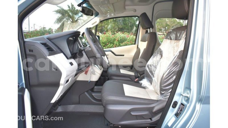Big with watermark toyota hiace conakry import dubai 4130