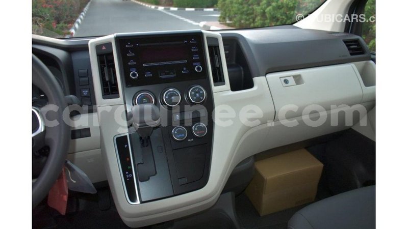 Big with watermark toyota hiace conakry import dubai 4130