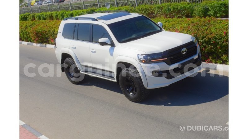 Big with watermark toyota land cruiser conakry import dubai 4131
