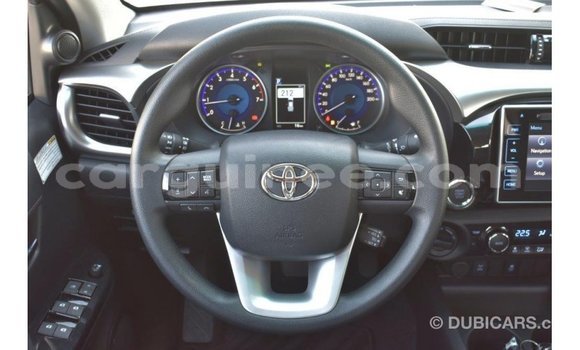 Buy Import Toyota Hilux White Car in Import - Dubai in Conakry Buy Import Toyota Hilux White Car in Import - Dubai in Conakry