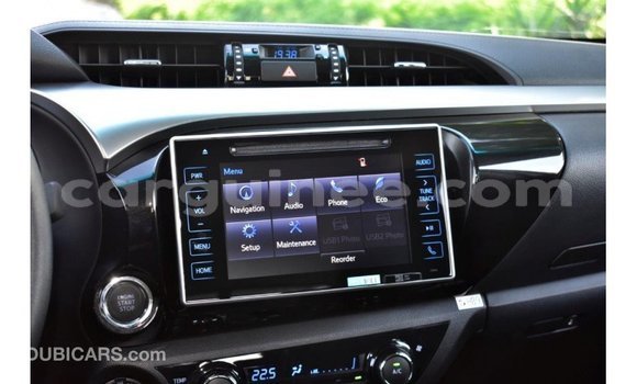 Buy Import Toyota Hilux White Car in Import - Dubai in Conakry Buy Import Toyota Hilux White Car in Import - Dubai in Conakry