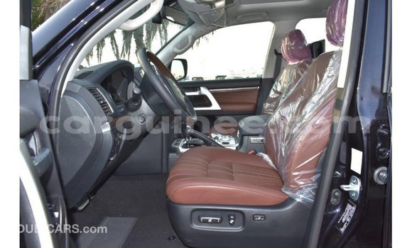 Buy Import Toyota Land Cruiser Black Car in Import - Dubai in Conakry Buy Import Toyota Land Cruiser Black Car in Import - Dubai in Conakry