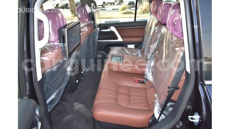 Big with watermark toyota land cruiser conakry import dubai 4136