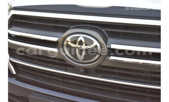 Buy Import Toyota Land Cruiser Black Car in Import - Dubai in Conakry Buy Import Toyota Land Cruiser Black Car in Import - Dubai in Conakry