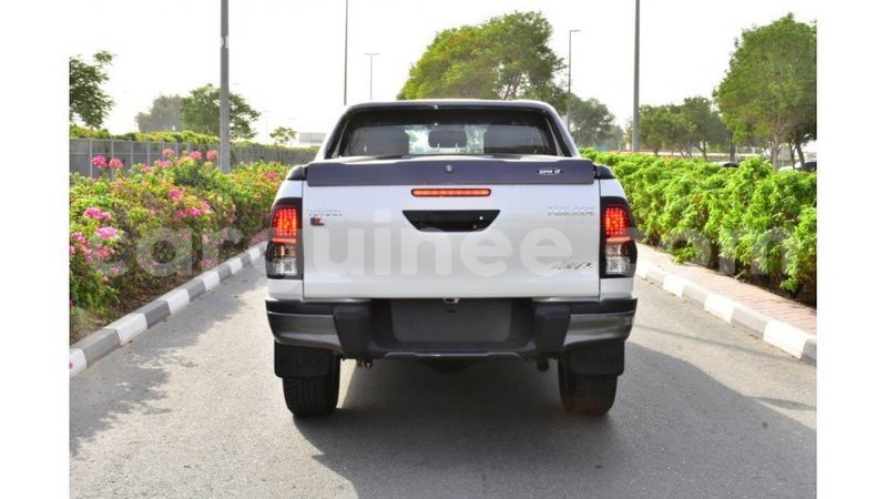 Big with watermark toyota hilux conakry import dubai 4139