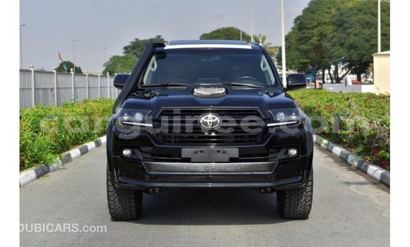 Buy Import Toyota Land Cruiser Black Car in Import - Dubai in Conakry Buy Import Toyota Land Cruiser Black Car in Import - Dubai in Conakry