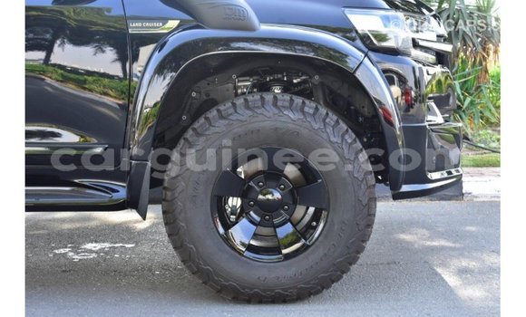 Buy Import Toyota Land Cruiser Black Car in Import - Dubai in Conakry Buy Import Toyota Land Cruiser Black Car in Import - Dubai in Conakry