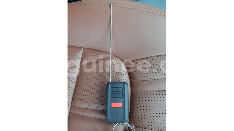 Big with watermark toyota land cruiser conakry import dubai 4141